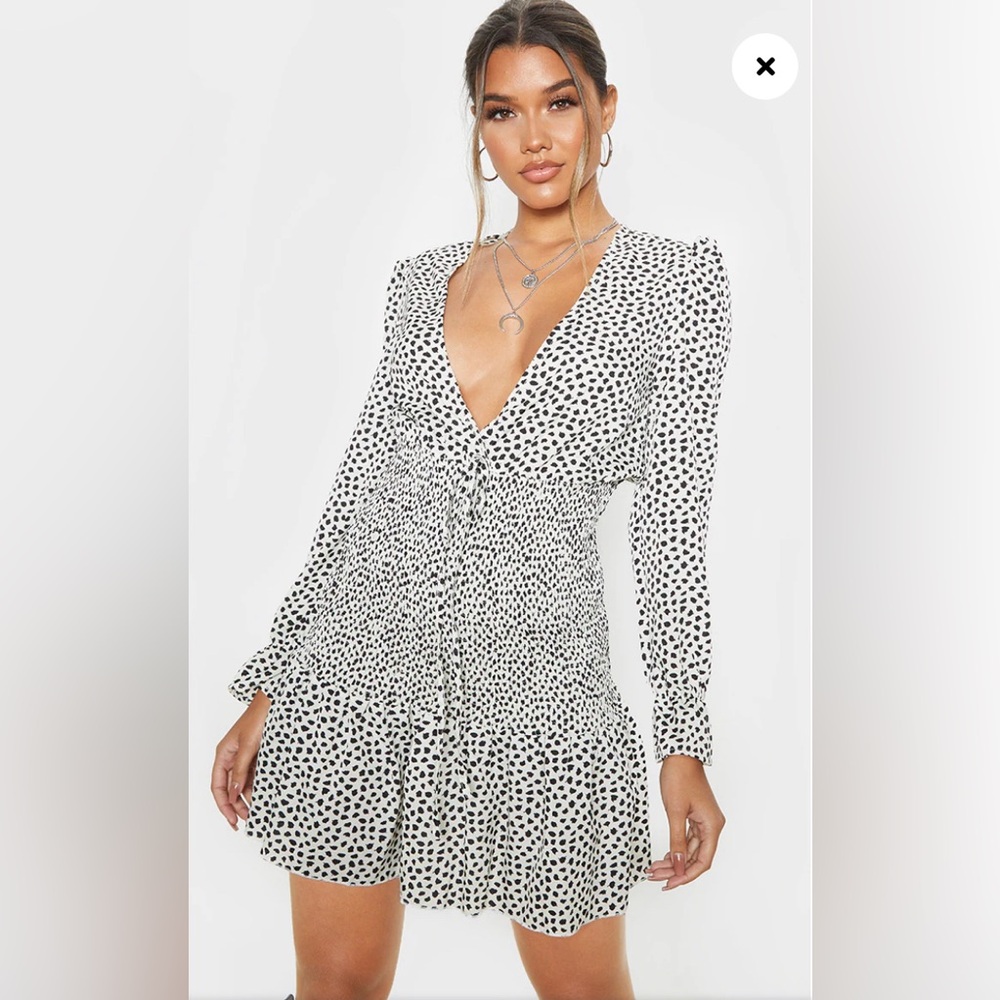 PrettyLittleThings bodycon dress size 12❤️